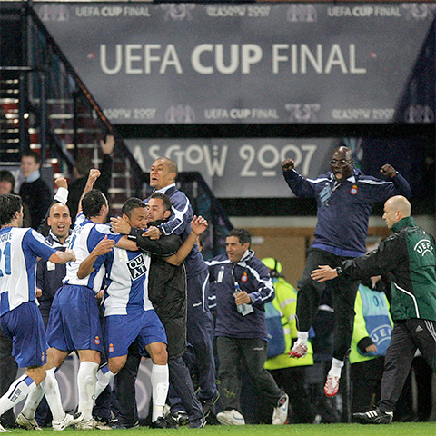 'Glòria als Herois': subcampeones UEFA
