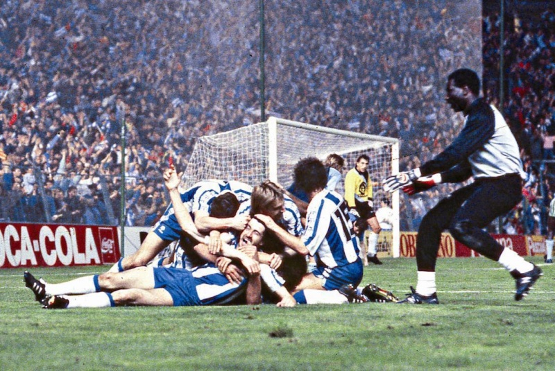 32 años del Espanyol 3-0 Brugge