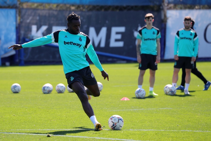 Entrenamiento en el RCDE Stadium