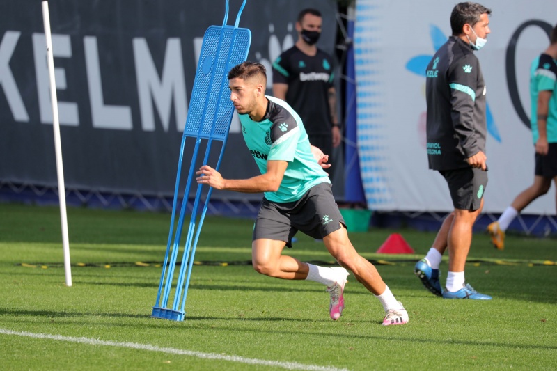 Pedrosa, Puado y Óscar Gil, convocados con la Sub-21