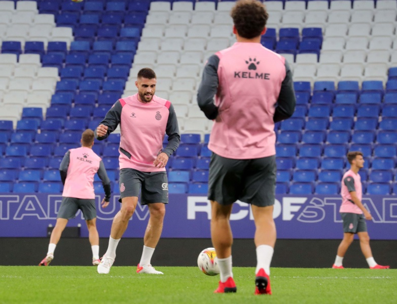 Entrenamiento en la CE Dani Jarque