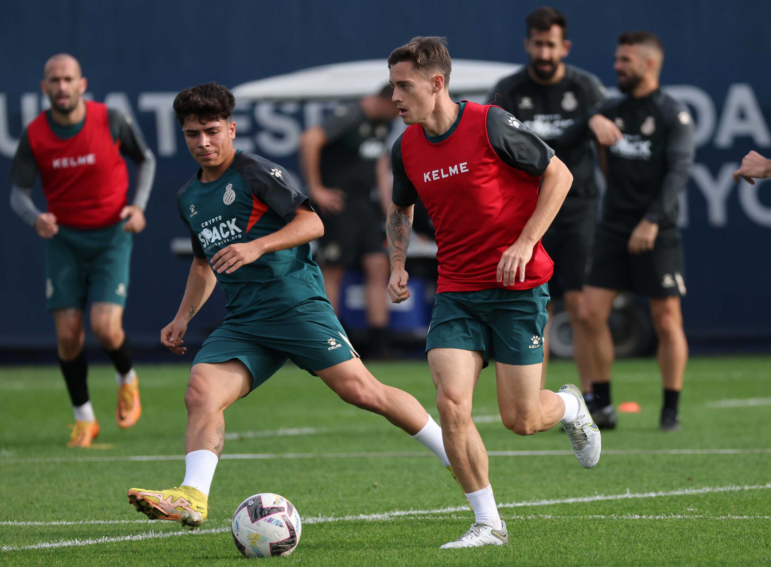 Entrenamiento en el RCDE Stadium