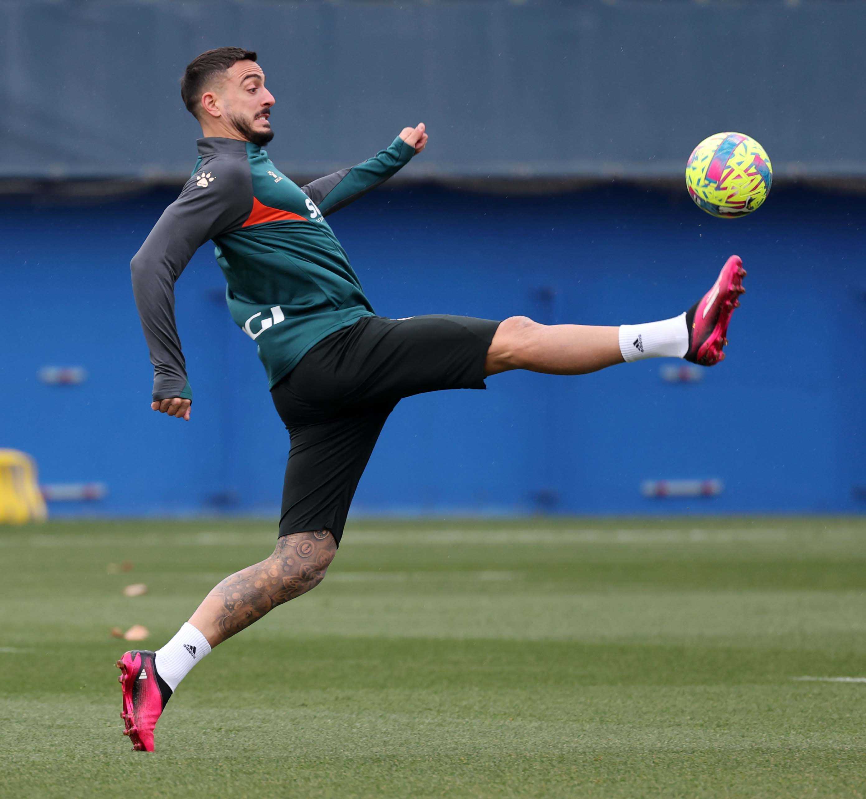 Joselu, baixa davant Osasuna