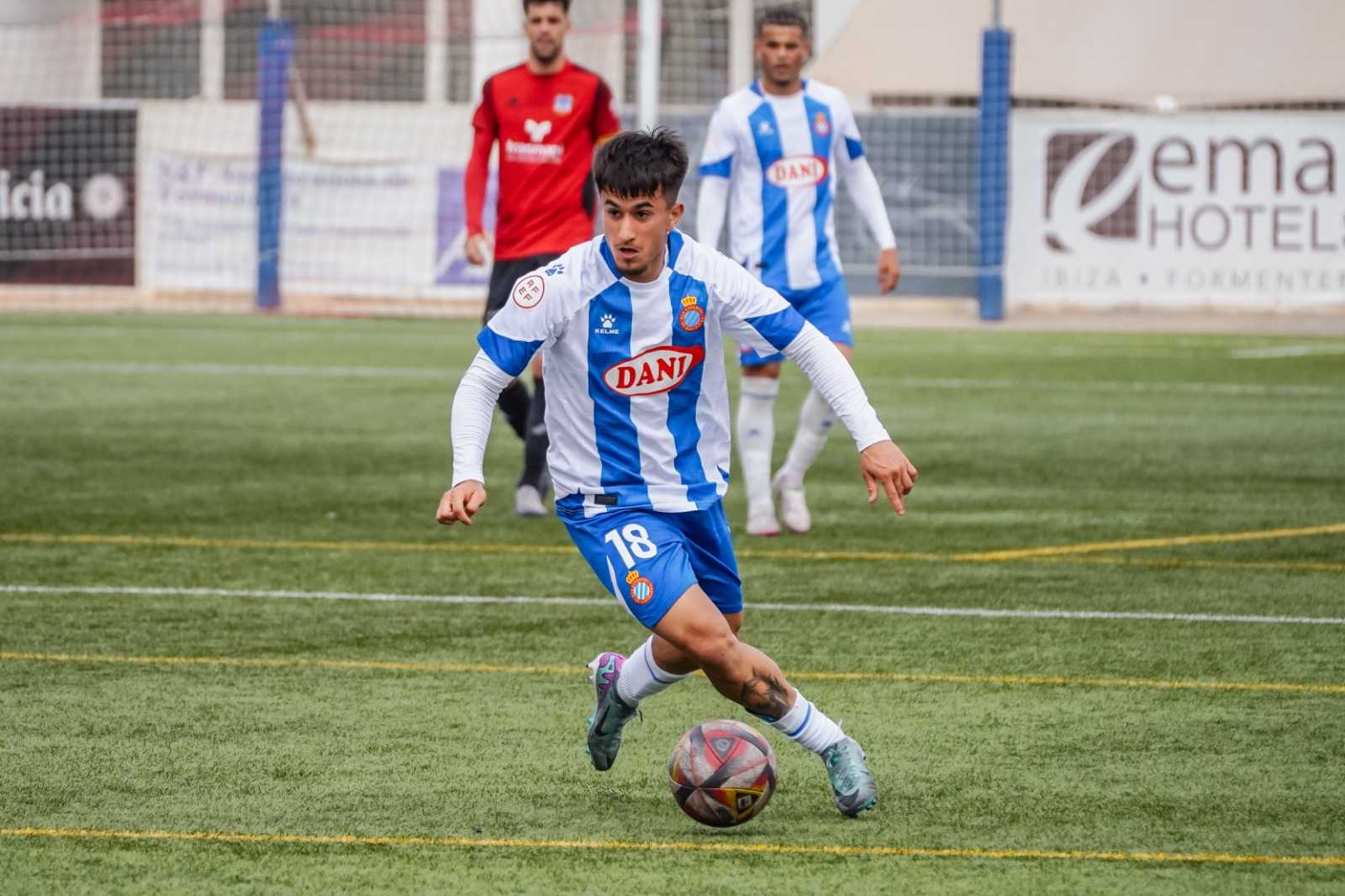 1-1: Draw in Formentera