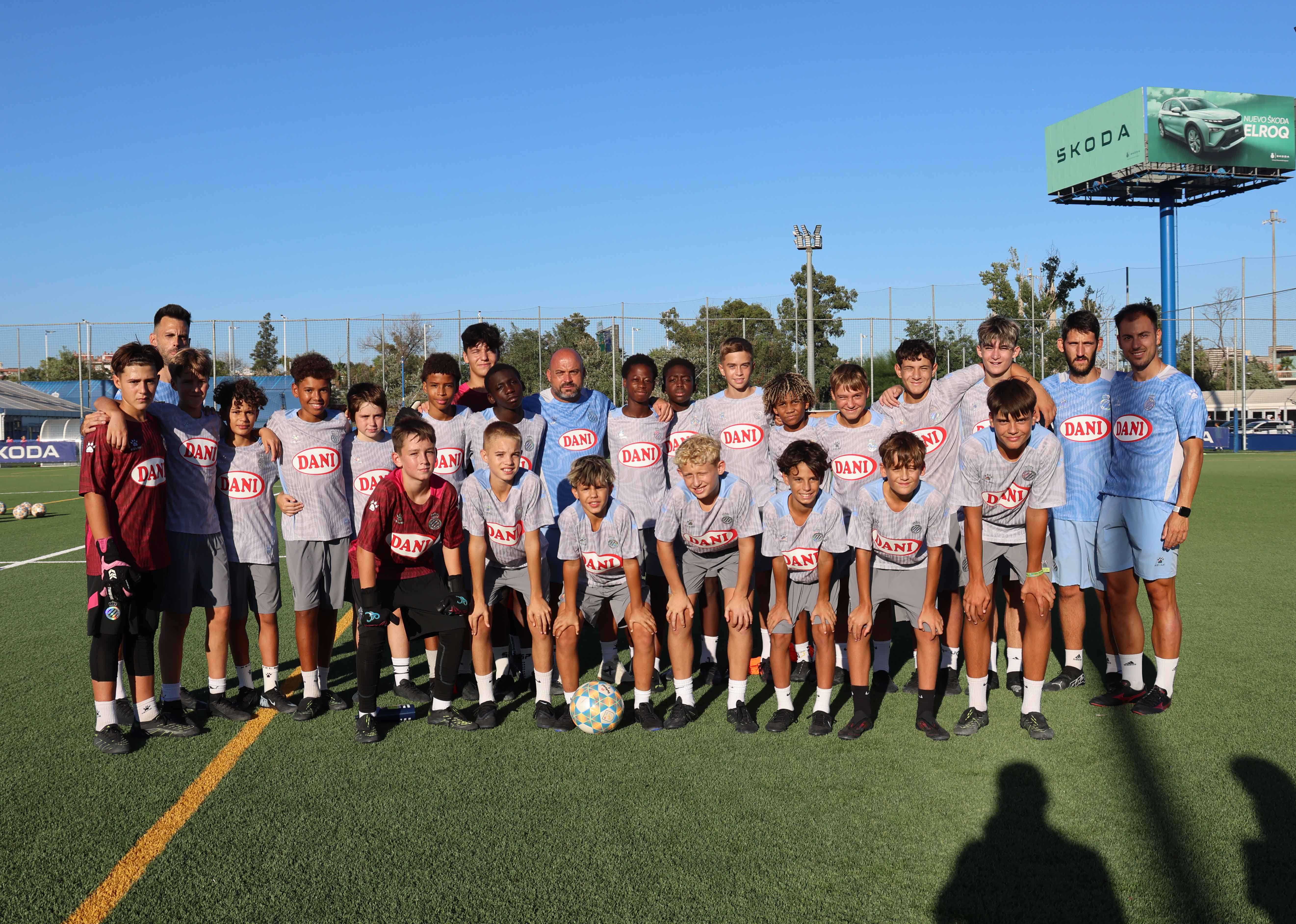 Manolo González visita als campions de LaLiga FC Futures