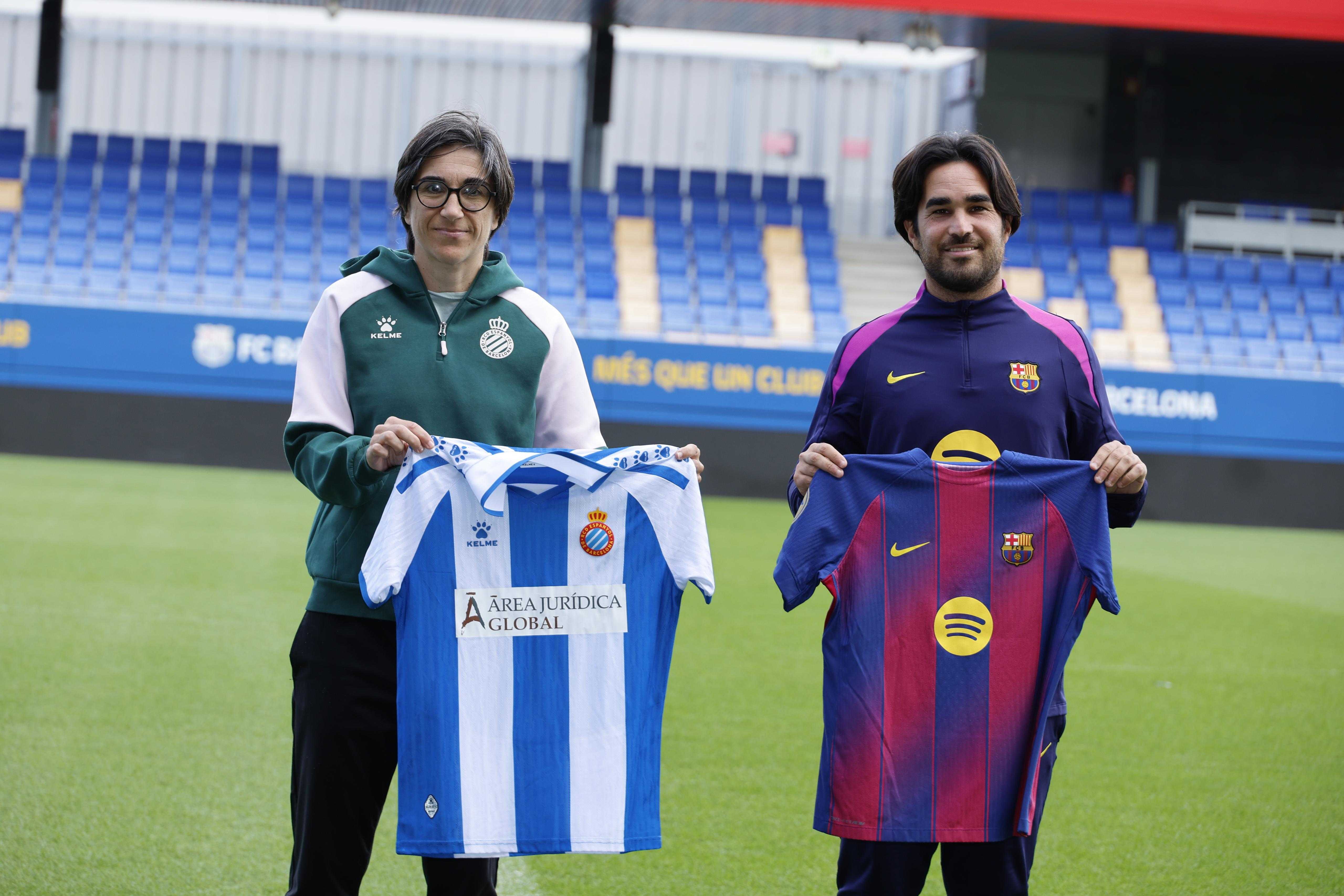 Cordialitat abans del derbi femení