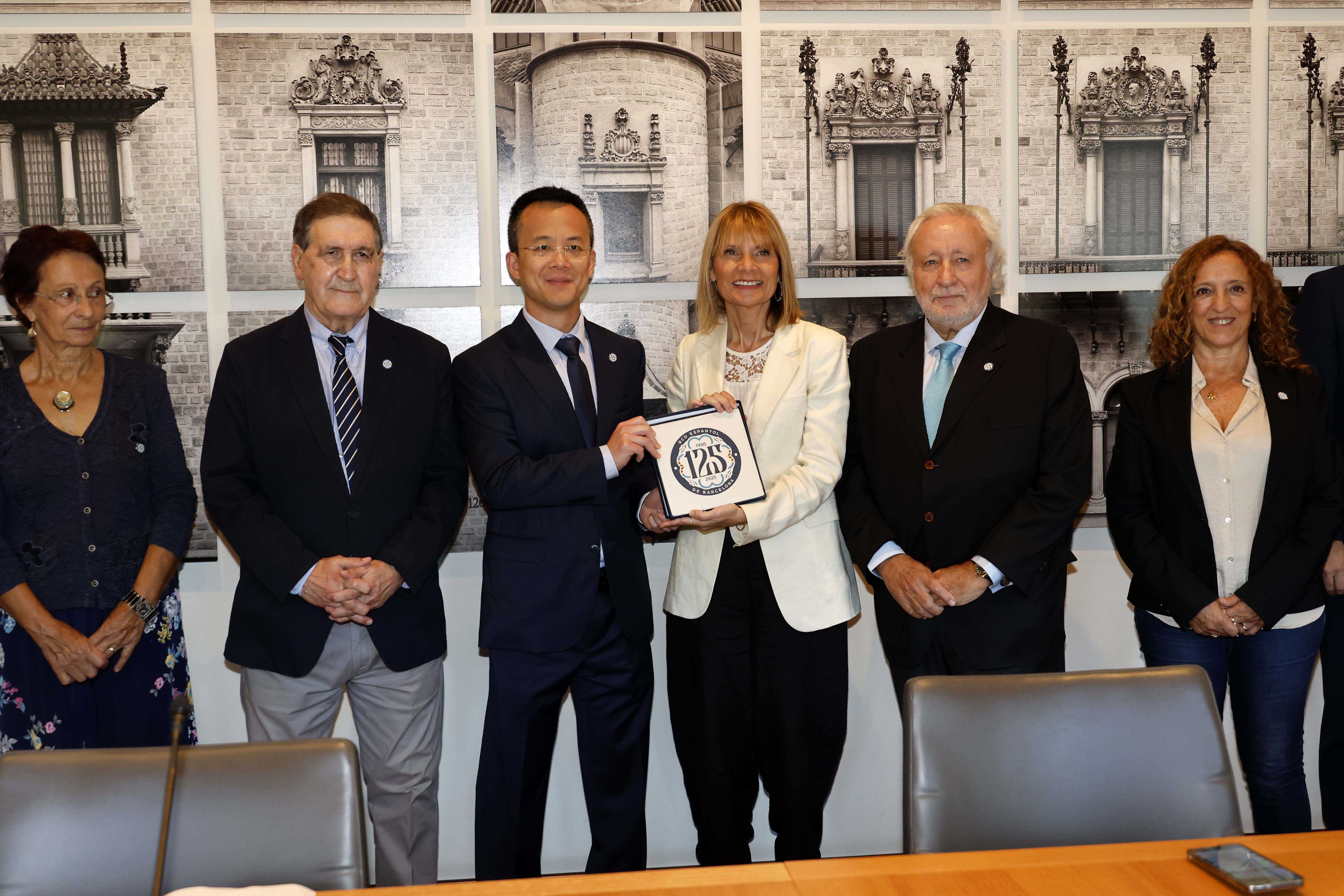 Visita institucional a la Diputació de Barcelona