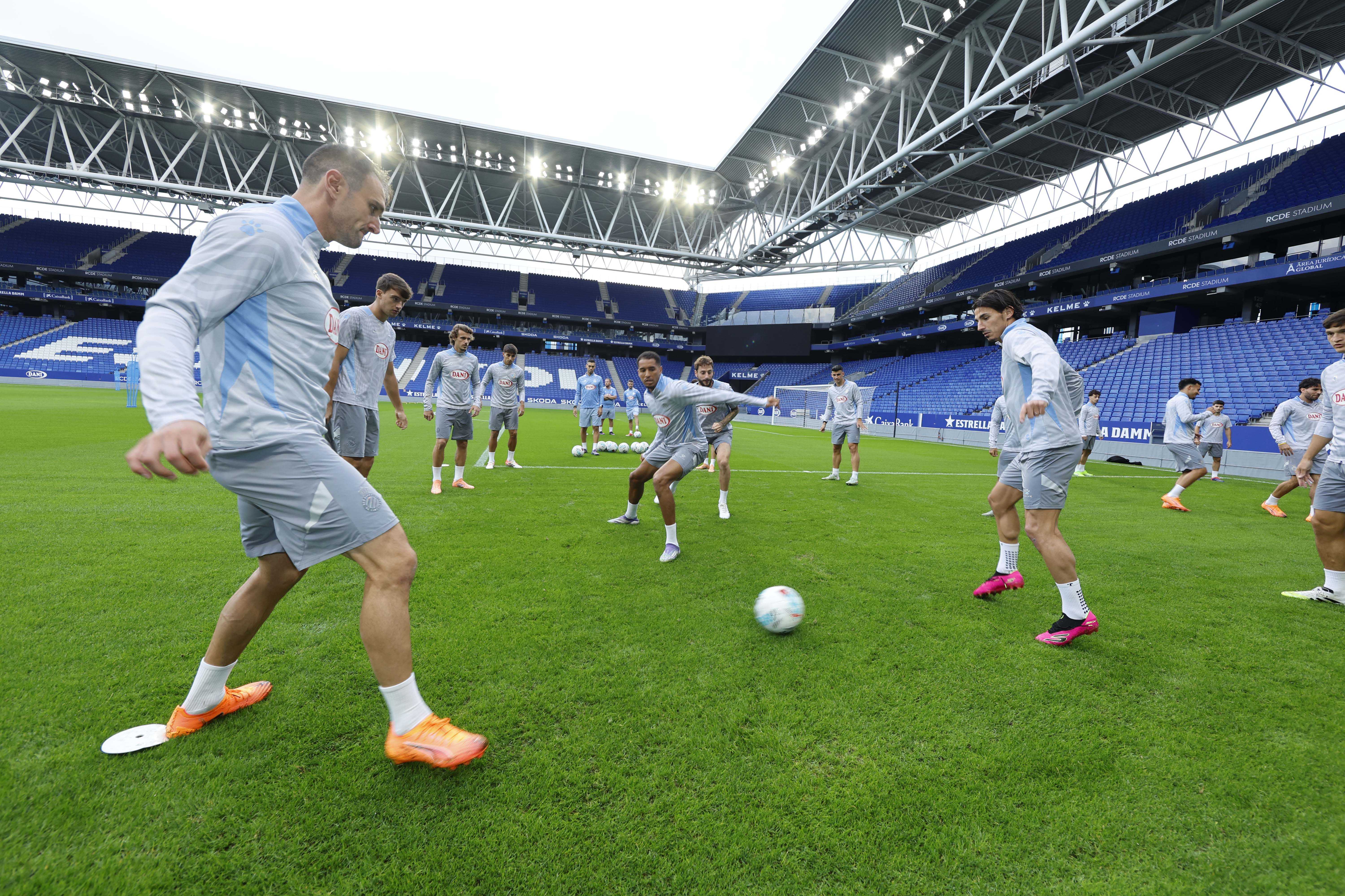 Entrenament a la CE Dani Jarque