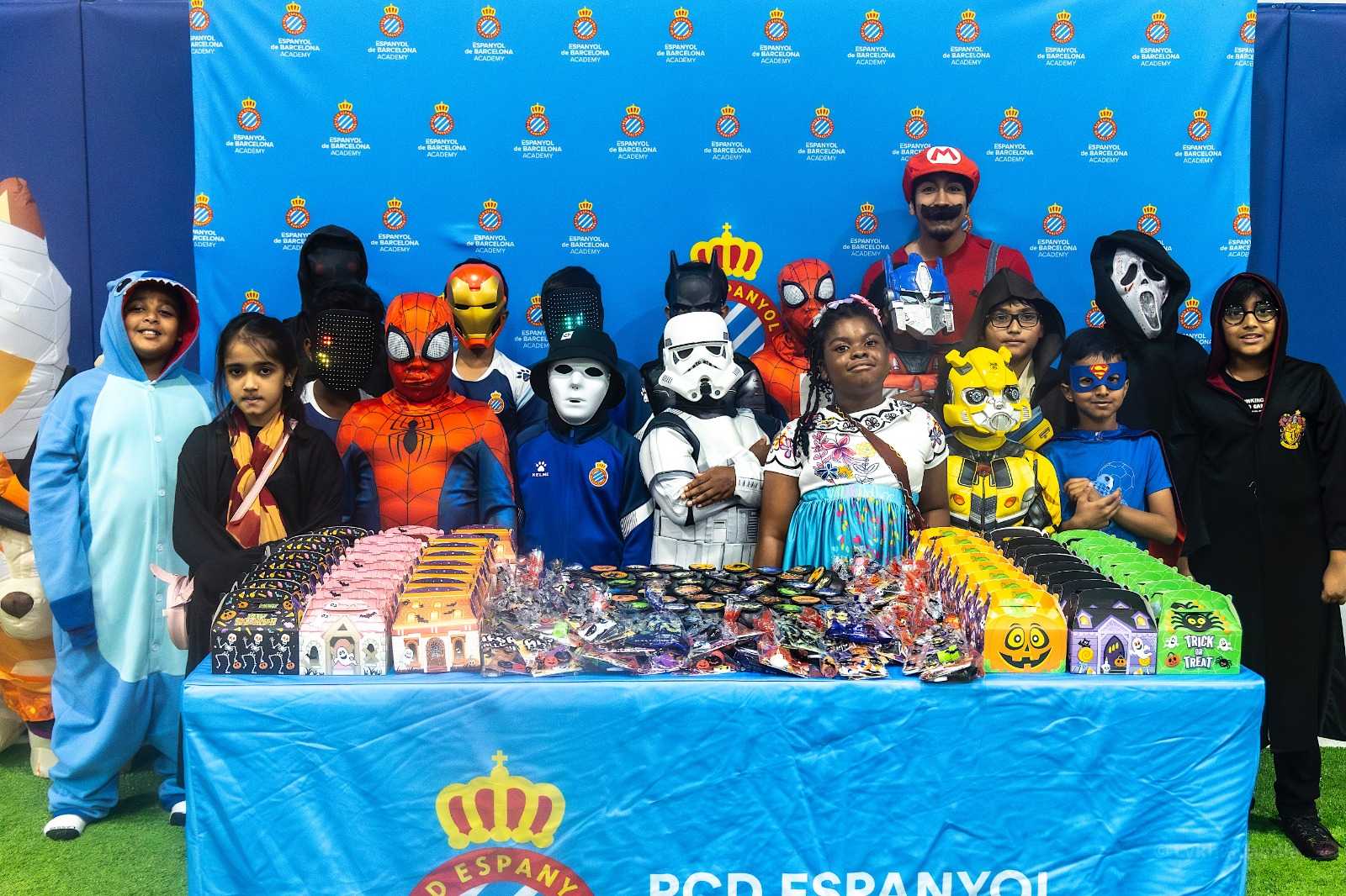 La RCDE Academy Texas celebra el Haloween