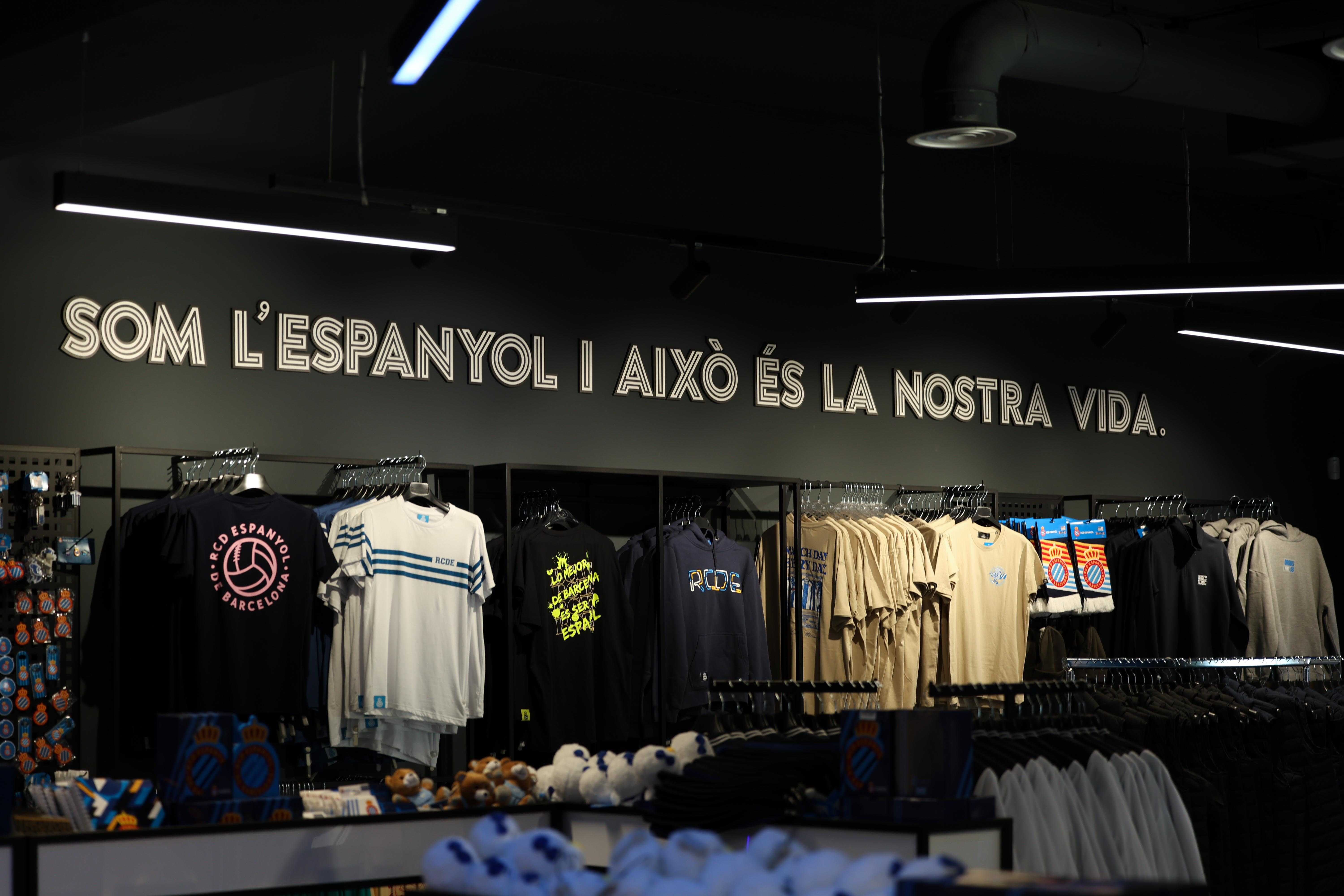 El retail del RCD Espanyol crece con fuerza en la campaña de Navidad