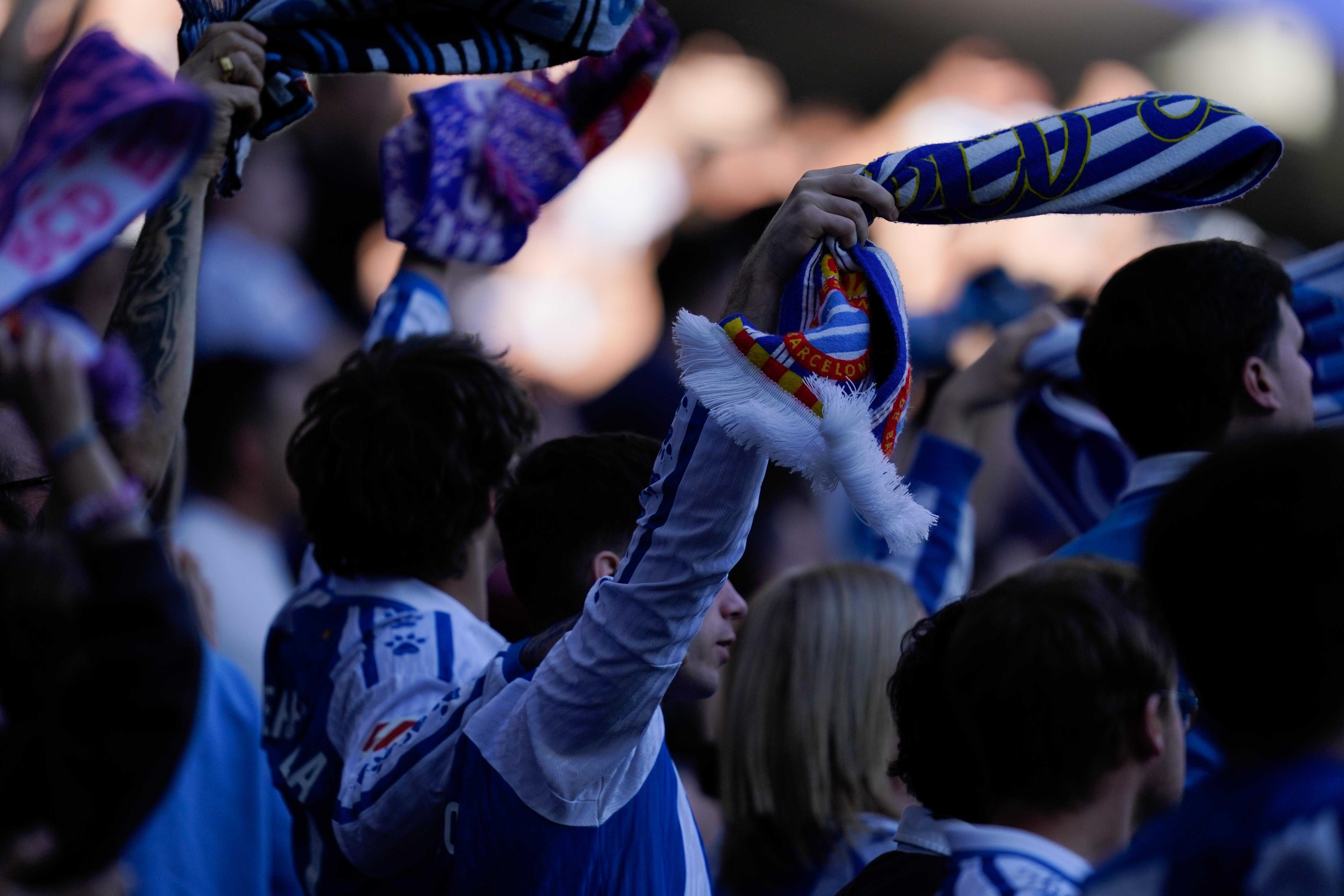 Si no pots venir al partit, allibera el teu seient