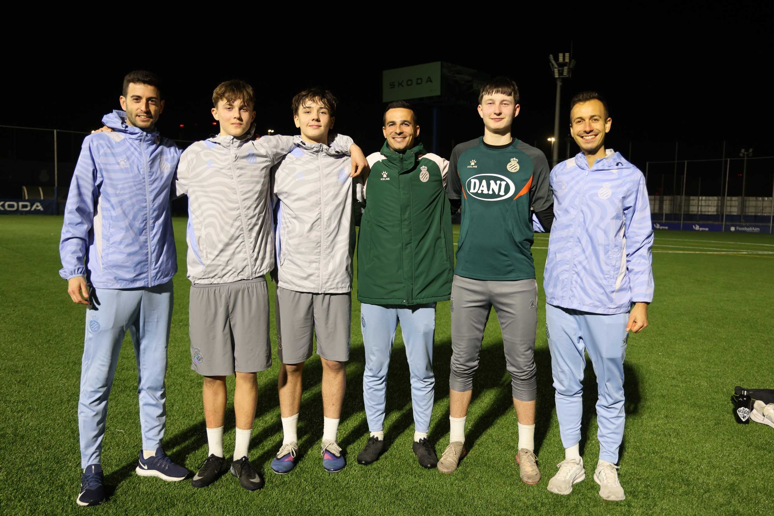 Tres jugadores de la RCDE Academy Helsinki viven una semana en Barcelona