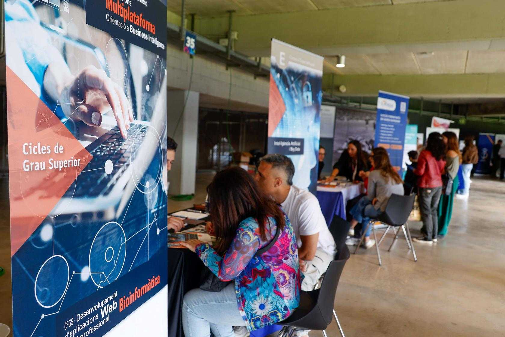 El RCDE Stadium impulsa el talento joven con La Red Dual by ZonaFP