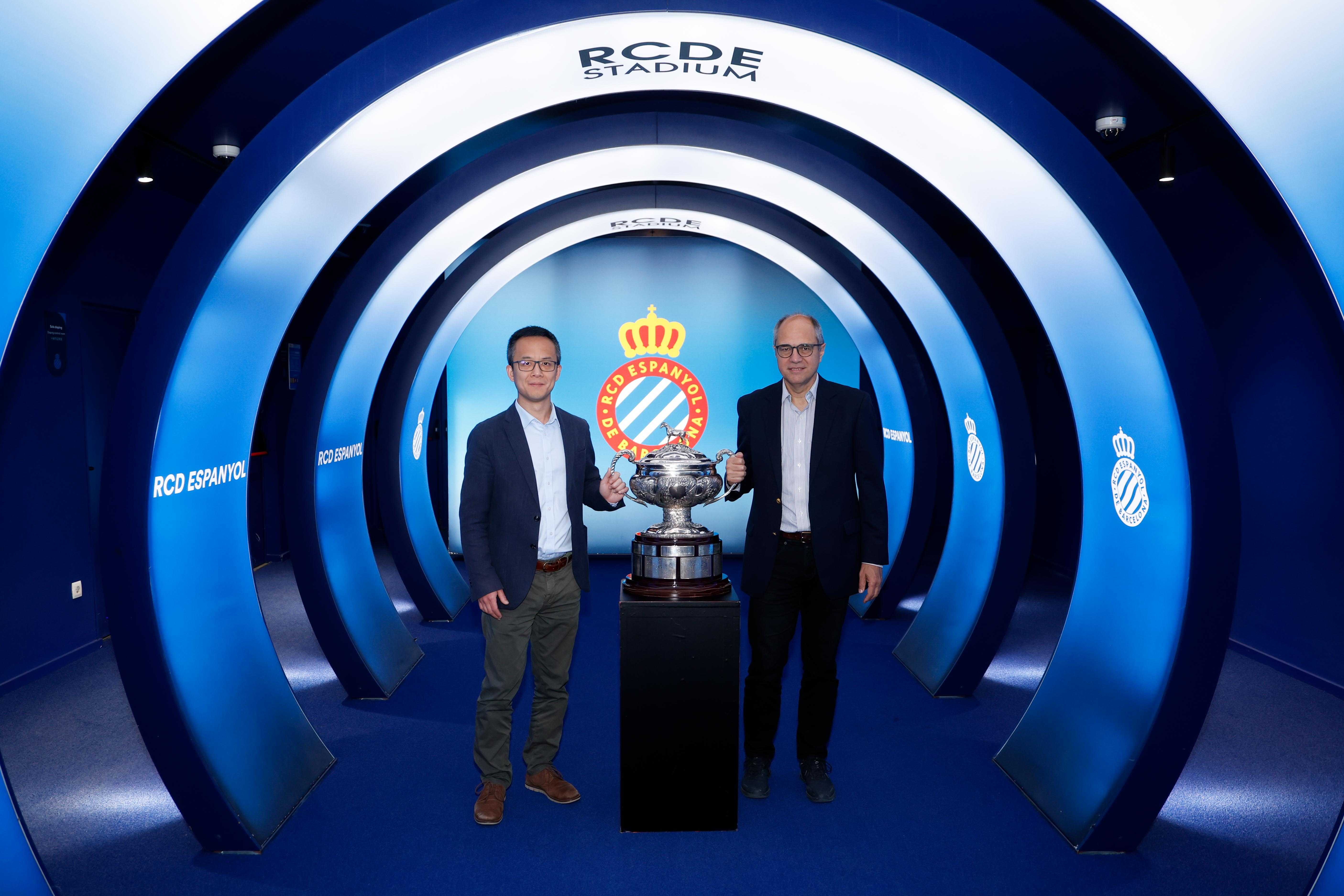 El RCDE Stadium participa en el Trophy Tour del Gran Premi Ciutat de Barcelona