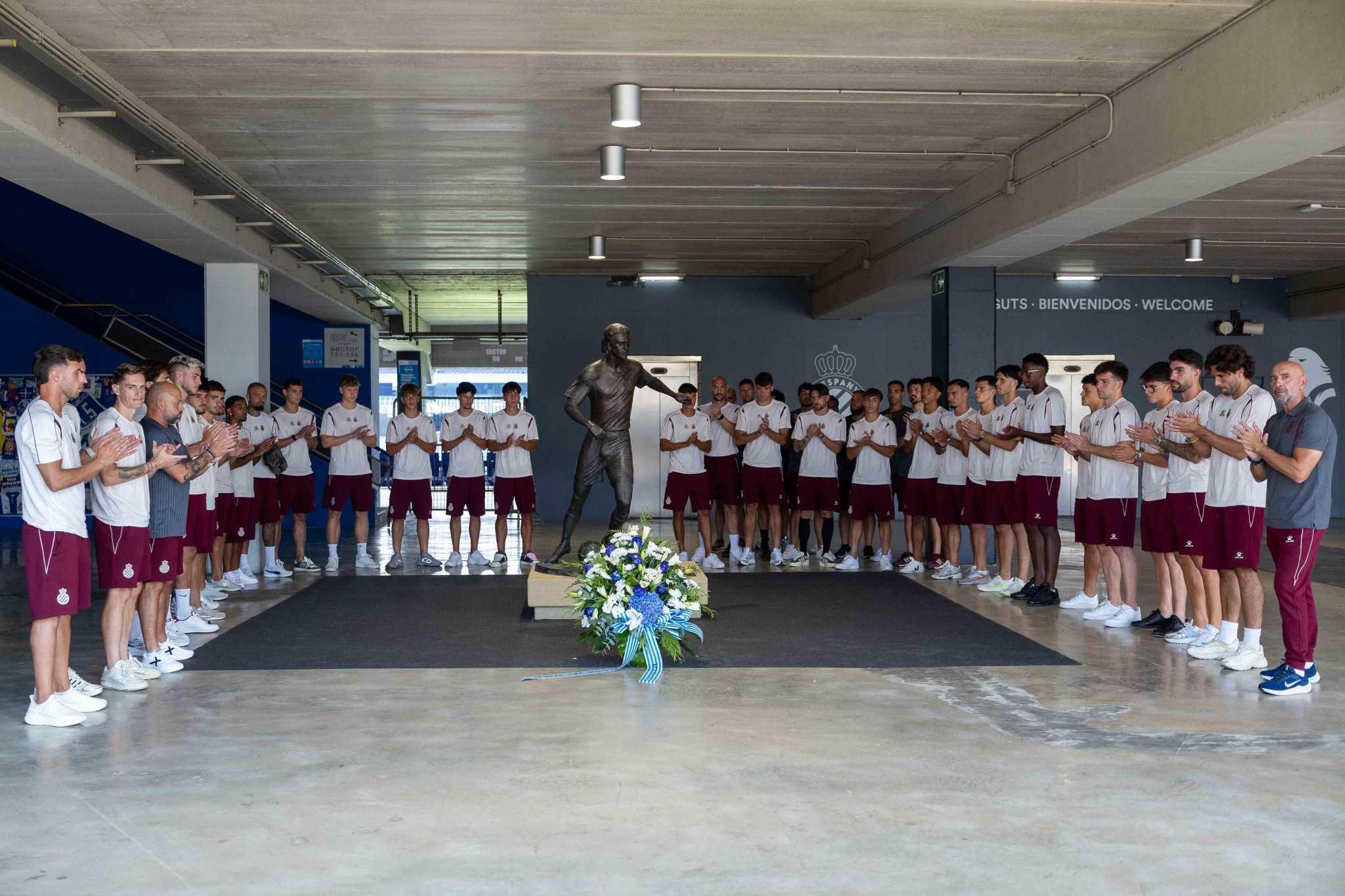 Homenaje del primer equipo a Dani Jarque