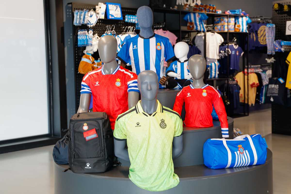 Nous horaris de la RCDE Store CEDJ