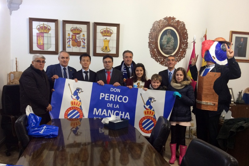 Inauguración de la peña Don Perico de la Mancha