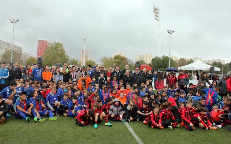 El Espanyol, en el II Dia del Fútbol Inclusivo de L'Hospitalet