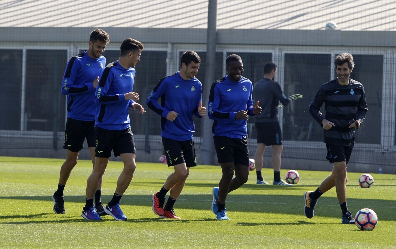 Entrenamiento y viaje