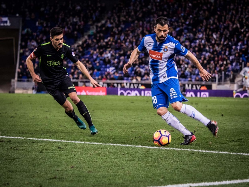 Pescar en río revuelto