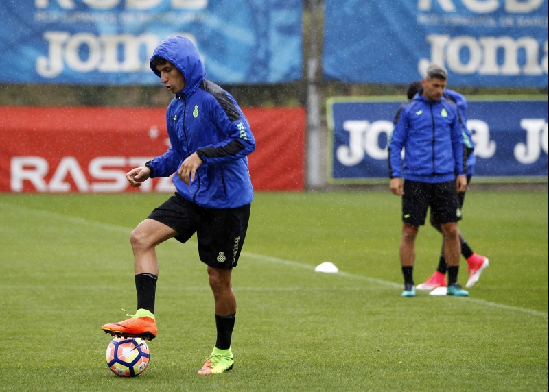 Hernán Pérez, con el grupo