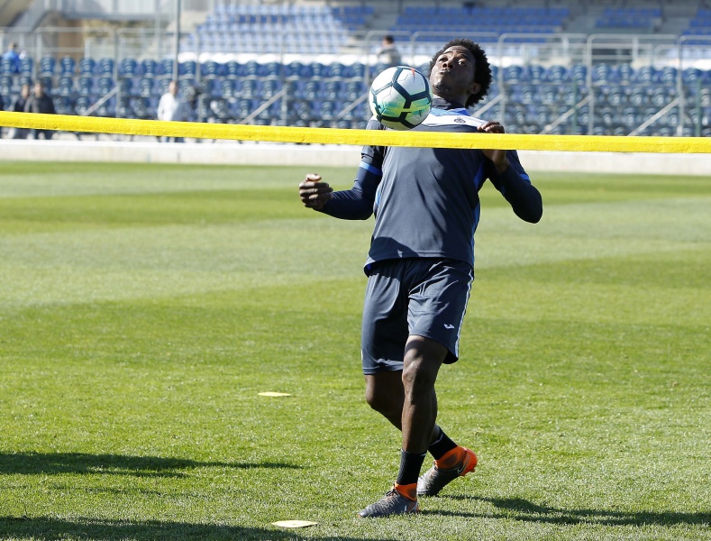 Carlos Sánchez, con el grupo