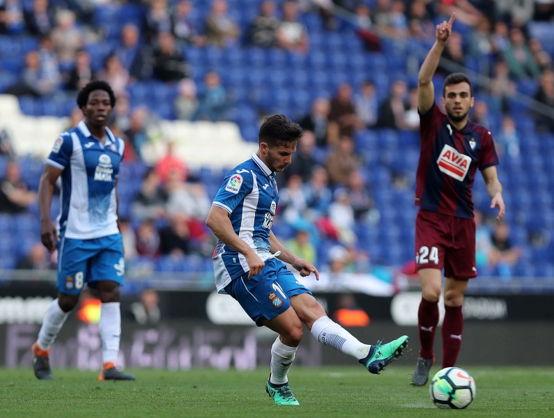 Pendientes de Piatti