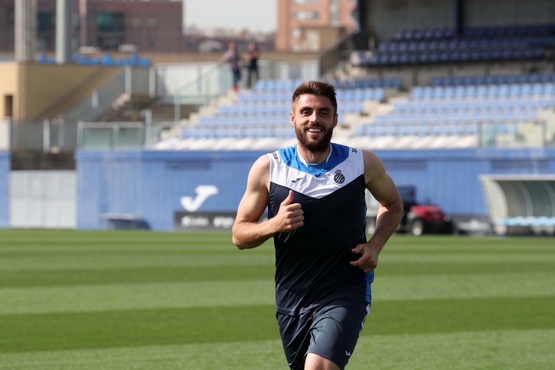 Entrenamiento en el RCDE Stadium