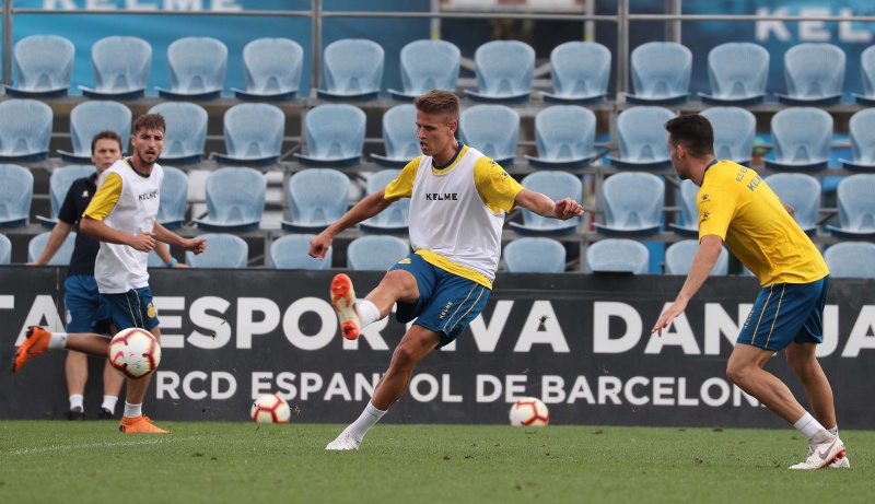 Refuerzos del fútbol base