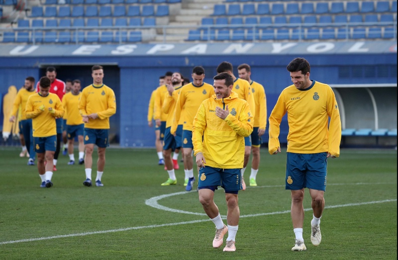 Entrenamiento en el RCDE Stadium