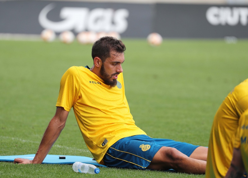 Borja Iglesias, con gastroenteritis