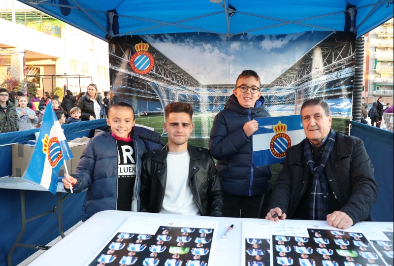 Melendo, estrella en Adrilandia