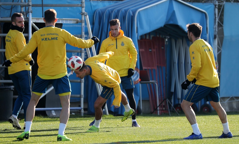 Entrenamiento en la CE Dani Jarque