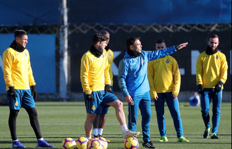 Entrenamiento a puerta cerrada