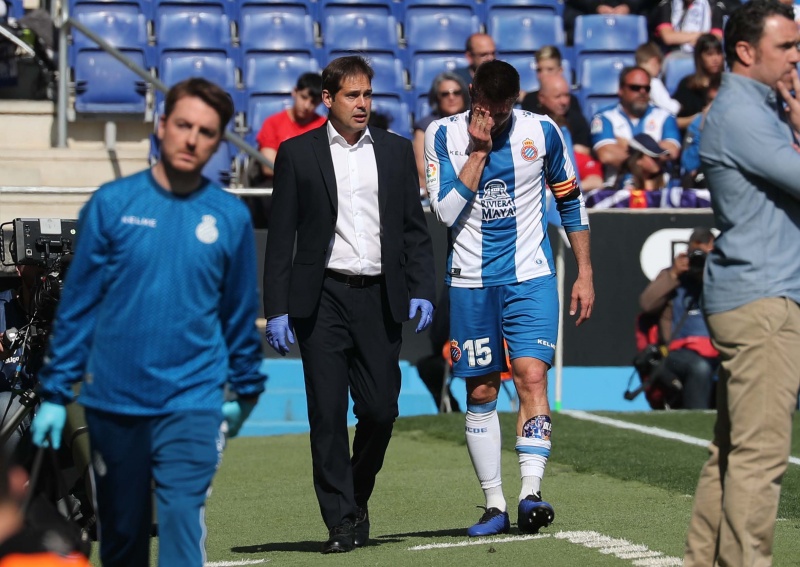 Pendientes de David López