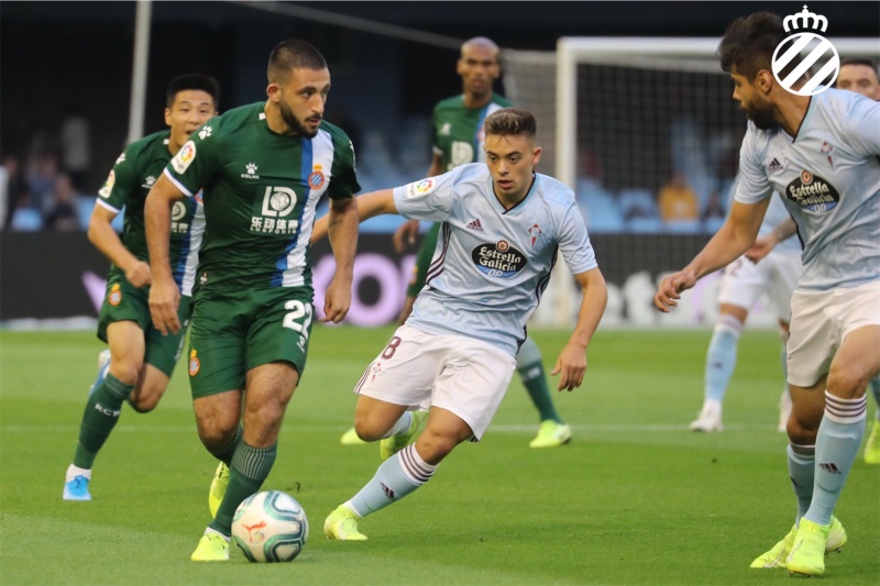 Vargas, con la absoluta de Argentina